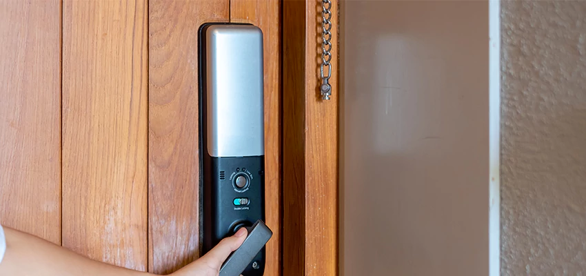 Home Security Electronic Locks Upgrades in East Pasadena, CA