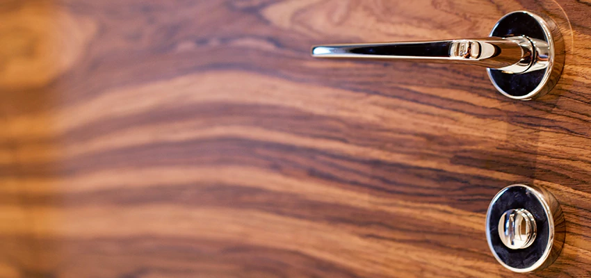 On Demand Locksmith For Key Fobs Repair in East Pasadena, California